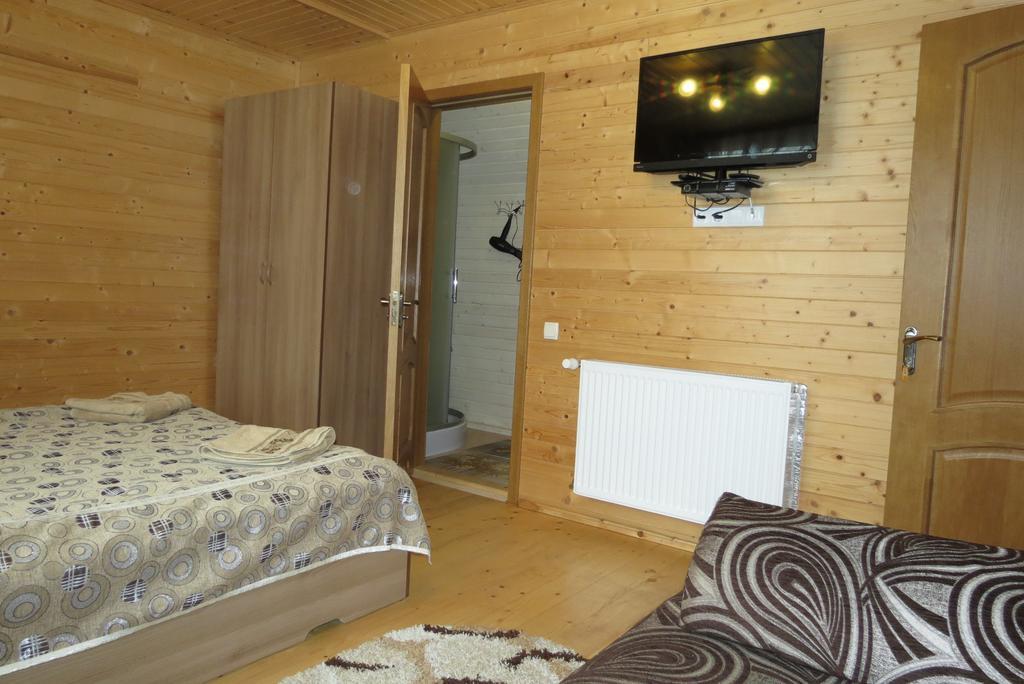 Bilyy Kamin Guest House Tatariv Exterior foto