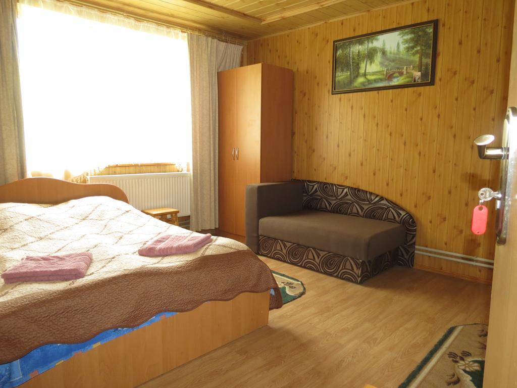 Bilyy Kamin Guest House Tatariv Exterior foto