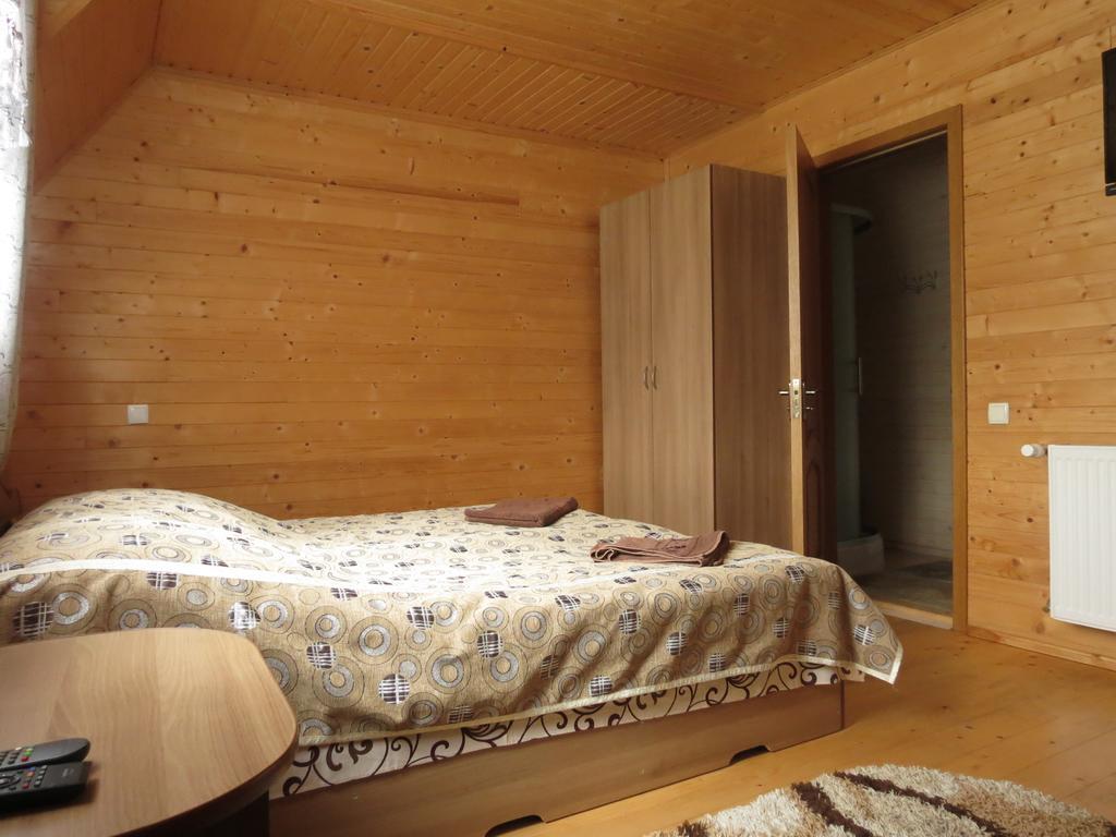 Bilyy Kamin Guest House Tatariv Exterior foto